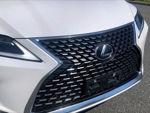 Used 2022 Lexus RX 350L Premium w/ Premium Package AWD/4WD image 6