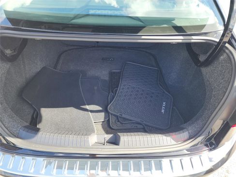 Used 2020 Volkswagen Jetta SEL Premium image 22