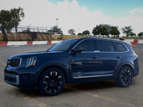 Certified 2023 Kia Telluride SX FWD image 5