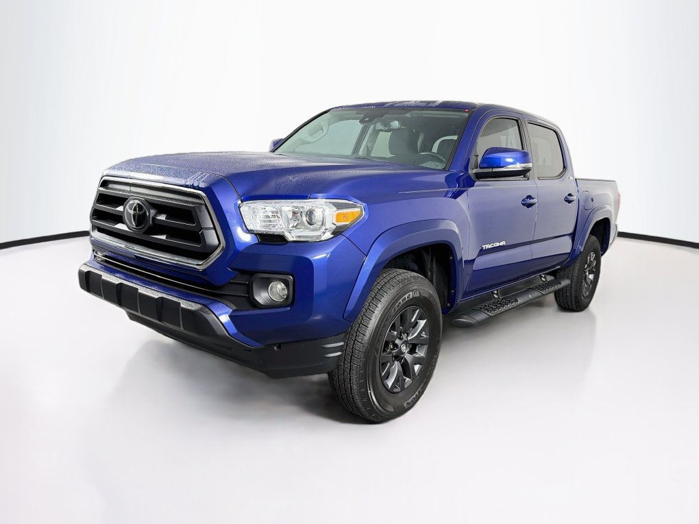 Used 2023 Toyota Tacoma SR5 w/ Technology Package AWD/4WD image 3
