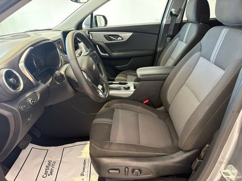 Used 2025 Chevrolet Blazer LT AWD/4WD image 14