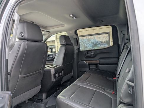 Used 2019 Chevrolet Silverado 1500 RST image 21