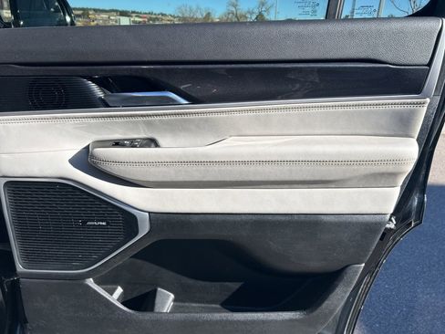 Used 2022 Jeep Wagoneer Series I image 34