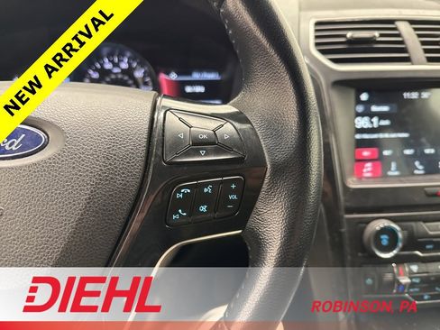 Used 2017 Ford Explorer XLT w/ Equipment Group 201A image 26