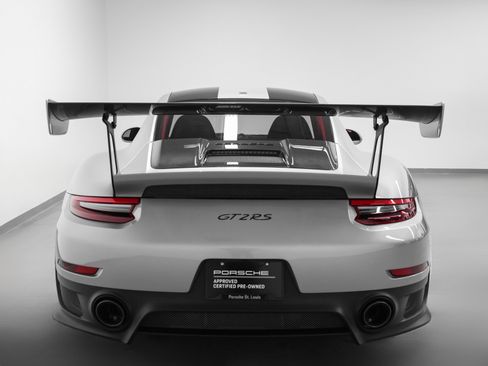 Certified 2019 Porsche 911 GT2 RS image 11