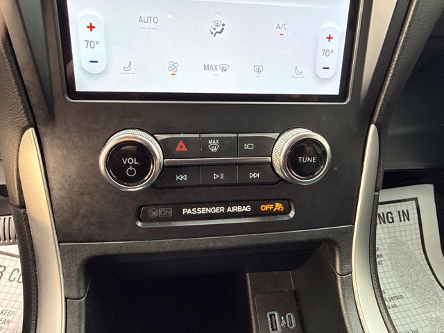 Used 2024 Ford Edge SEL w/ Sport Appearance Package AWD/4WD image 18