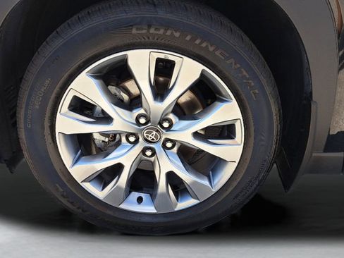 Used 2025 Toyota Grand Highlander AWD Hybrid image 25