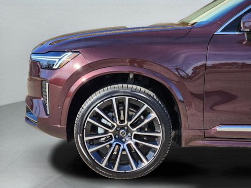 New 2026 Volvo XC90 B5 Ultra w/ Protection Package Premier AWD/4WD image 30