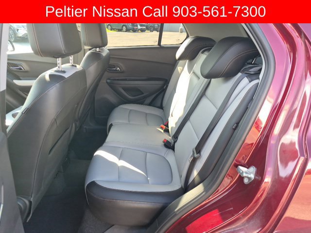 Used 2017 Chevrolet Trax Premier FWD image 12
