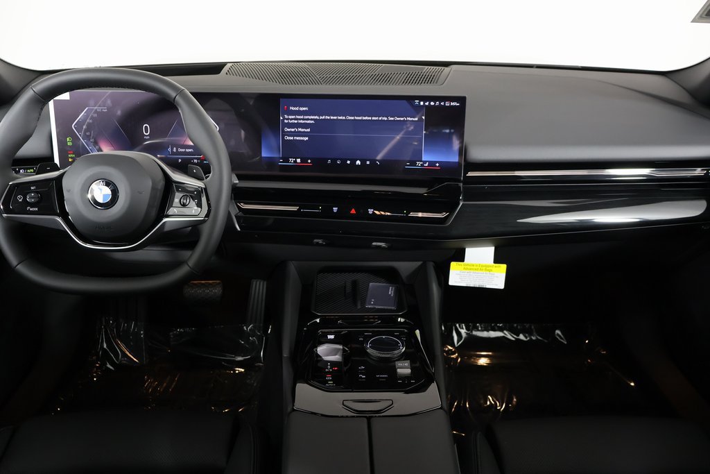 Used 2026 BMW 530i w/ Premium Package RWD image 4