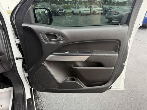Used 2020 Chevrolet Colorado LT w/ Safety Package RWD image 20