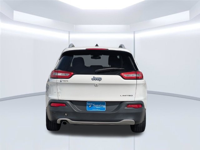 Used 2017 Jeep Cherokee Limited FWD image 5