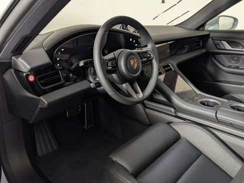 New 2026 Porsche Taycan AWD/4WD image 4
