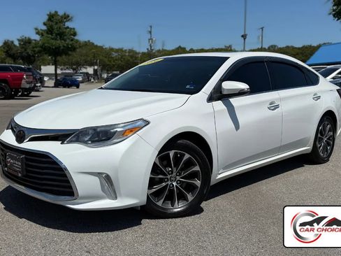 Used 2016 Toyota Avalon XLE Premium FWD image 1