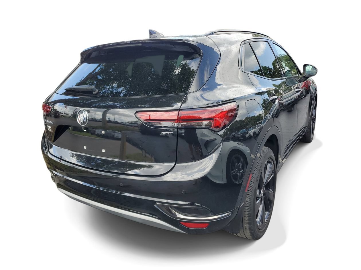 Used 2023 Buick Envision Essence w/ Sport Touring Package AWD/4WD image 4