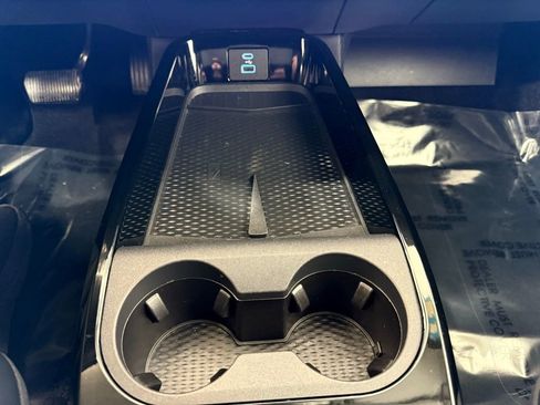 Used 2023 Ford Mustang Mach-E Select image 34