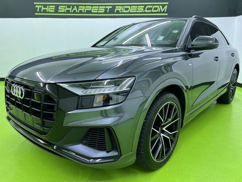 Used 2019 Audi Q8 Prestige AWD/4WD image 5