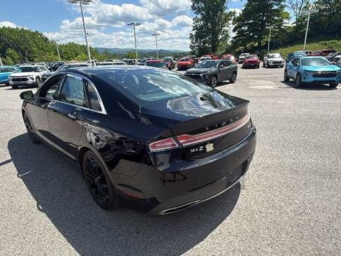 Used 2020 Lincoln MKZ Reserve w/ Monochromatic Package AWD/4WD image 6