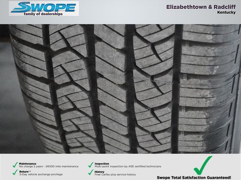 Used 2017 Chevrolet Equinox LT w/ Convenience Package image 26