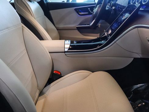 Certified 2024 Mercedes-Benz C 300 Sedan image 17