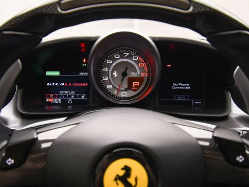 Used 2018 Ferrari GTC4Lusso V12 image 16