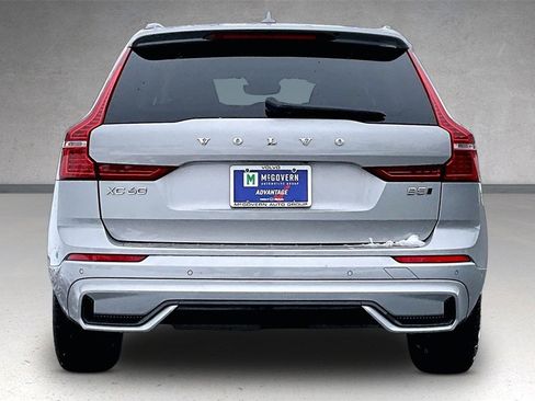 Certified 2023 Volvo XC60 B5 Plus w/ Protection Package Premier image 5