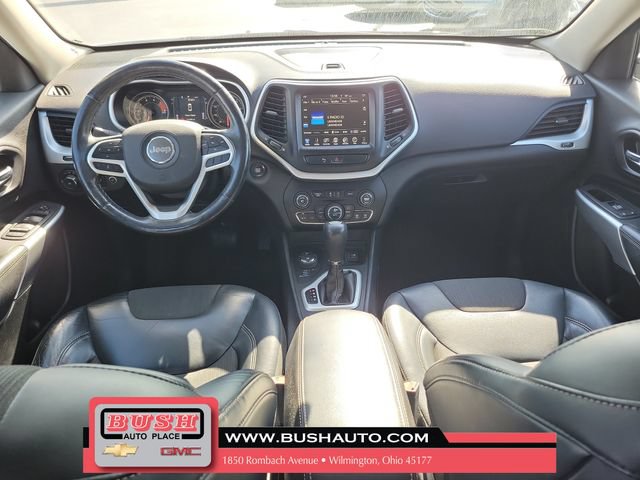 Used 2018 Jeep Cherokee Latitude Plus w/ Comfort/Convenience Group AWD/4WD image 10