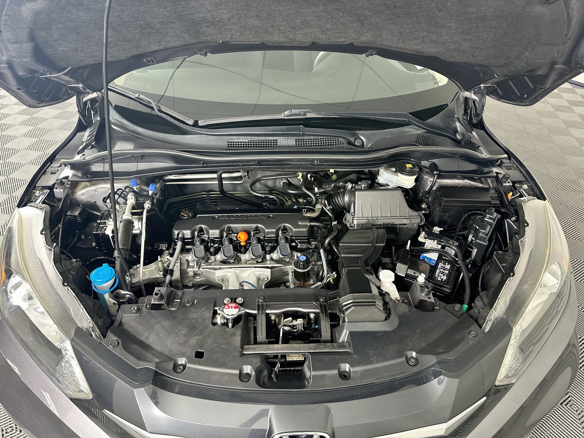 Used 2018 Honda HR-V EX image 33