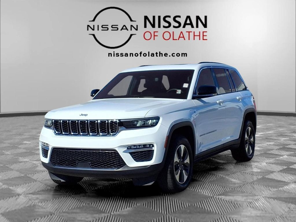 Used 2024 Jeep Grand Cherokee Limited 4xe AWD/4WD image 1