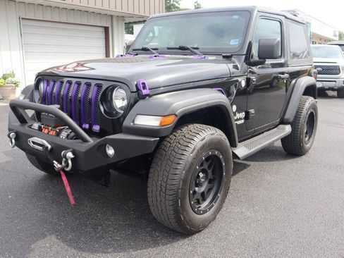 Used 2020 Jeep Wrangler Sport AWD/4WD image 21