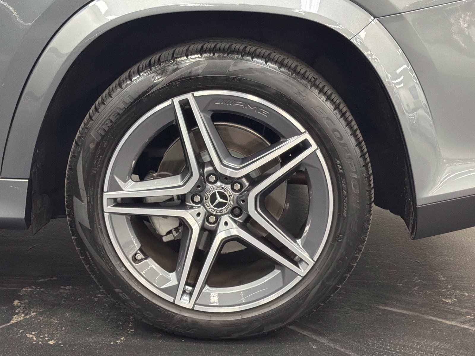 Used 2026 Mercedes-Benz GLS 450 4MATIC image 17