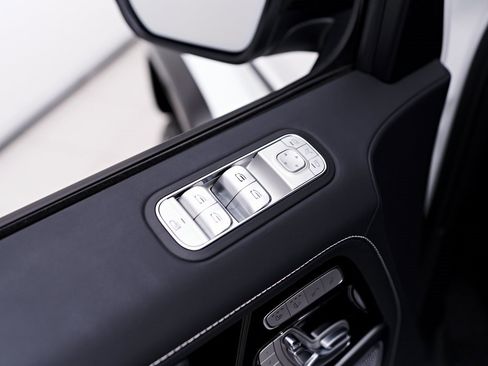 Used 2023 Mercedes-Benz G 63 AMG Squared image 40