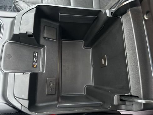 Used 2024 GMC Sierra 2500 Denali w/ Technology Package image 38