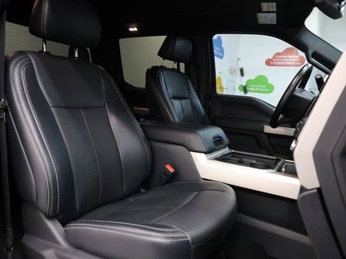 Used 2022 Ford F250 Lariat w/ Black Appearance Package image 80