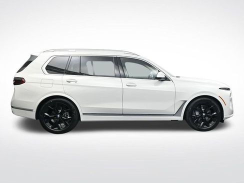 New 2026 BMW X7 xDrive40i AWD/4WD image 3