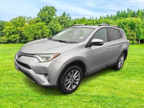 Used 2016 Toyota RAV4 Limited w/ Advanced Technology Package AWD/4WD image 2