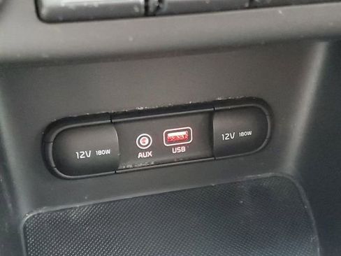 Used 2017 Kia Sportage LX image 17