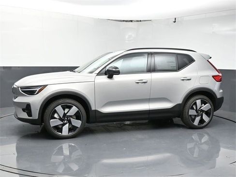 New 2024 Volvo XC40 Recharge Plus w/ Protection Package Premier image 4