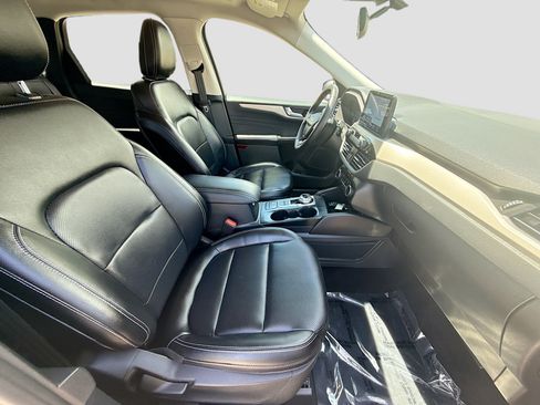 Used 2022 Ford Escape SEL FWD image 29
