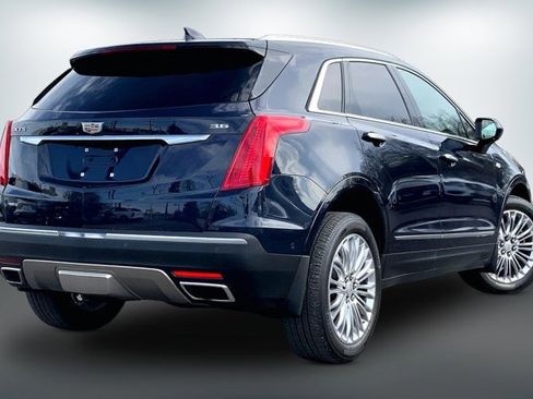 Used 2017 Cadillac XT5 Platinum w/ Driver Assist Package image 13