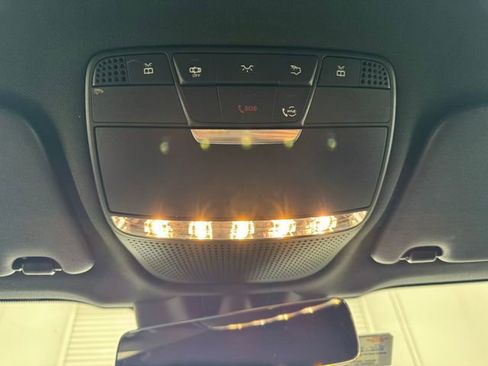 Used 2022 Mercedes-Benz GLC 300 image 39