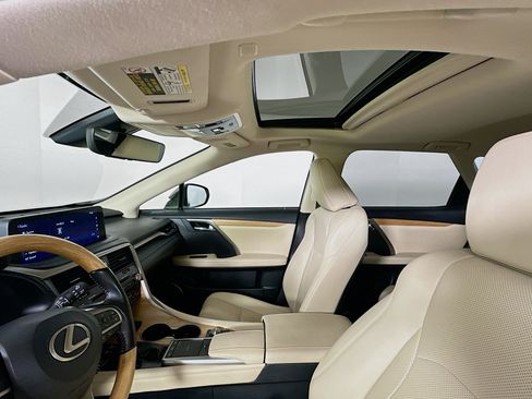 Used 2021 Lexus RX 350L FWD w/ Premium Package image 26