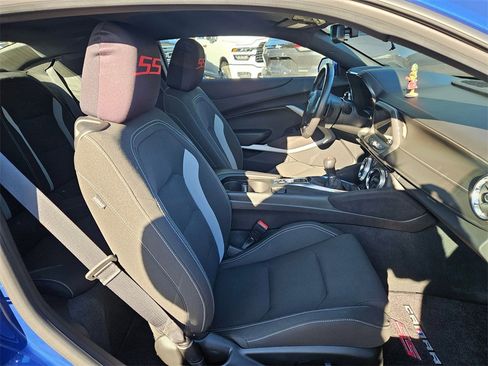 Used 2022 Chevrolet Camaro SS image 16