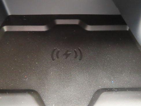 Used 2023 Land Rover Discovery Sport S R-Dynamic image 36