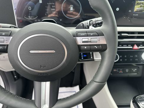 New 2026 Hyundai Tucson Limited image 22