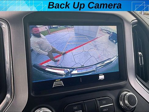 Used 2021 GMC Sierra 2500 SLE w/ SLE Value Package; image 14