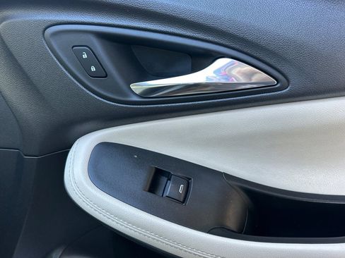 Used 2023 Buick Encore GX Preferred w/ Cold Weather Comfort Package image 22