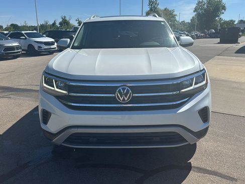 Used 2023 Volkswagen Atlas SEL AWD/4WD image 7