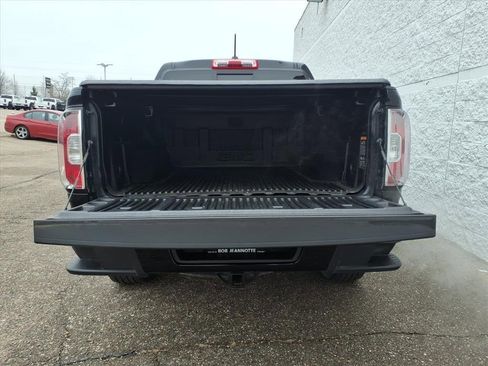 Certified 2022 GMC Canyon Elevation w/ Elevation Premium Package image 9