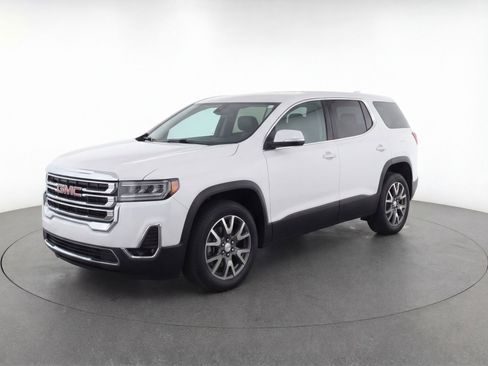 Used 2023 GMC Acadia SLT image 3